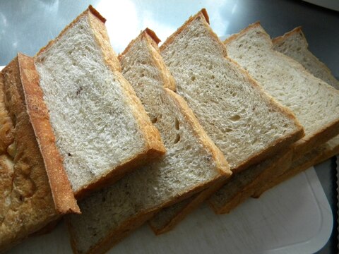 プルーンピューレで作る食パン